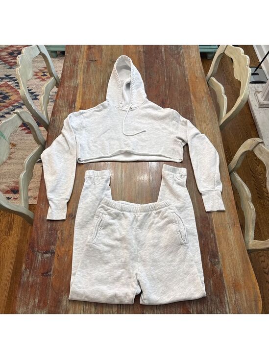 JOAH BROWN Tops - JOAH BROWN Pearl Grey French Terry Lounge Set Cropped Hoodie Joggers